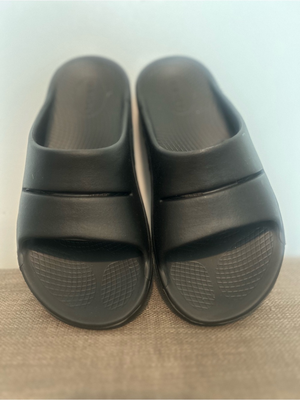 Oofos Black Slide Sandals - Minimal Slip-On